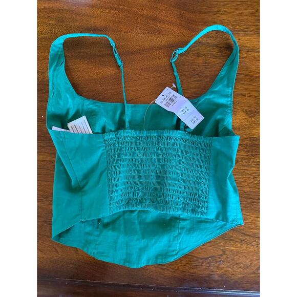 ABERCROMBIE & FITCH - NEW- top size xs - Picture 2 of 3